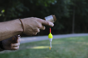 Flick cast technique demonstration, simple fishing techniques for handline fishing